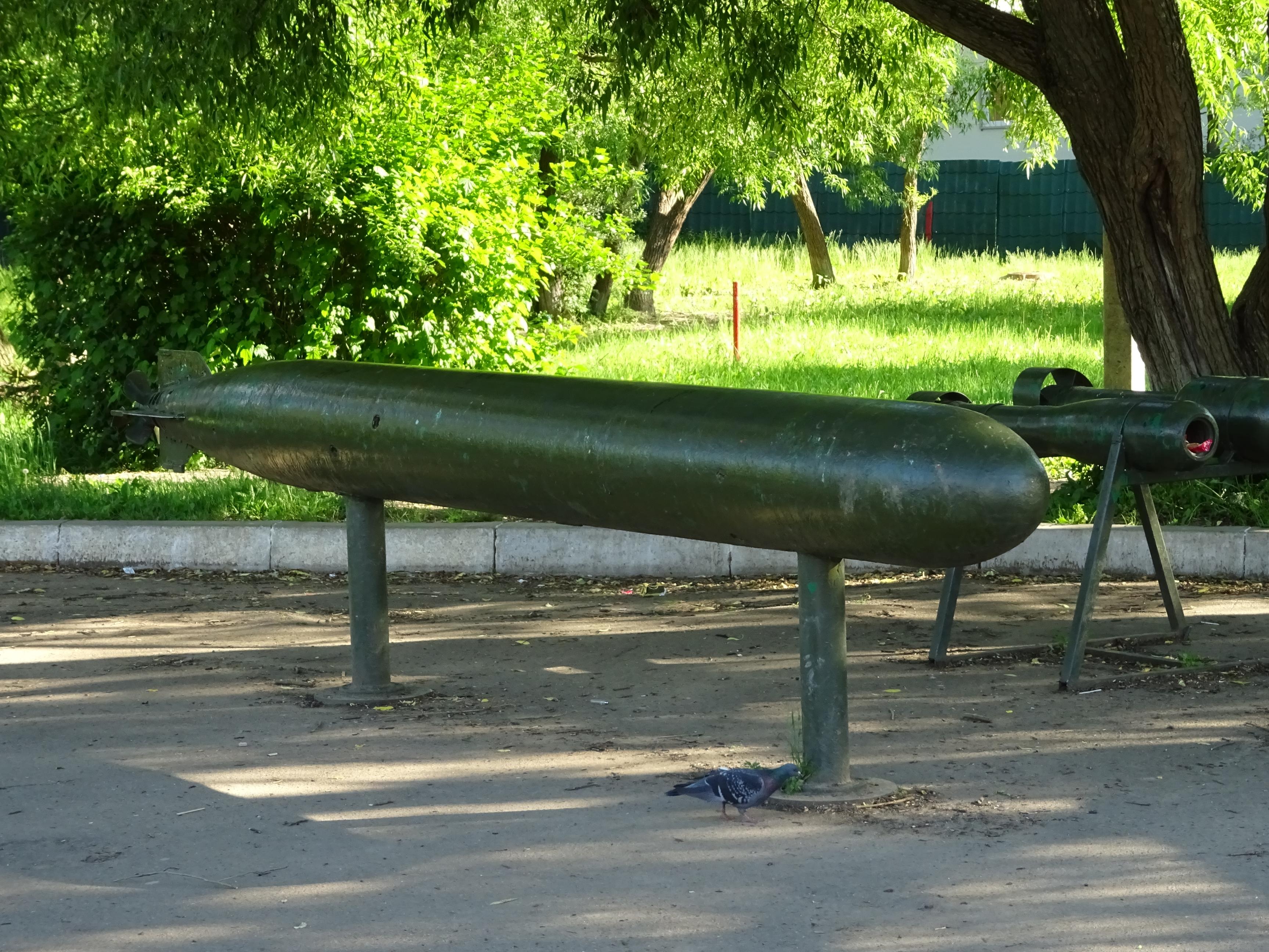 Обнинск. Отдых и развлечения: Экспозиция «Военная техника»